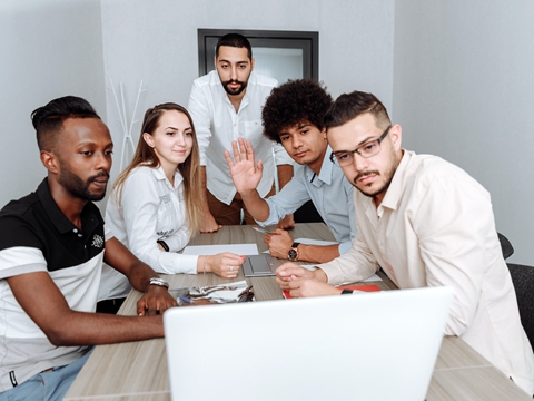 我為何選擇在美國(guó)注冊(cè)公司：親身經(jīng)歷與思考